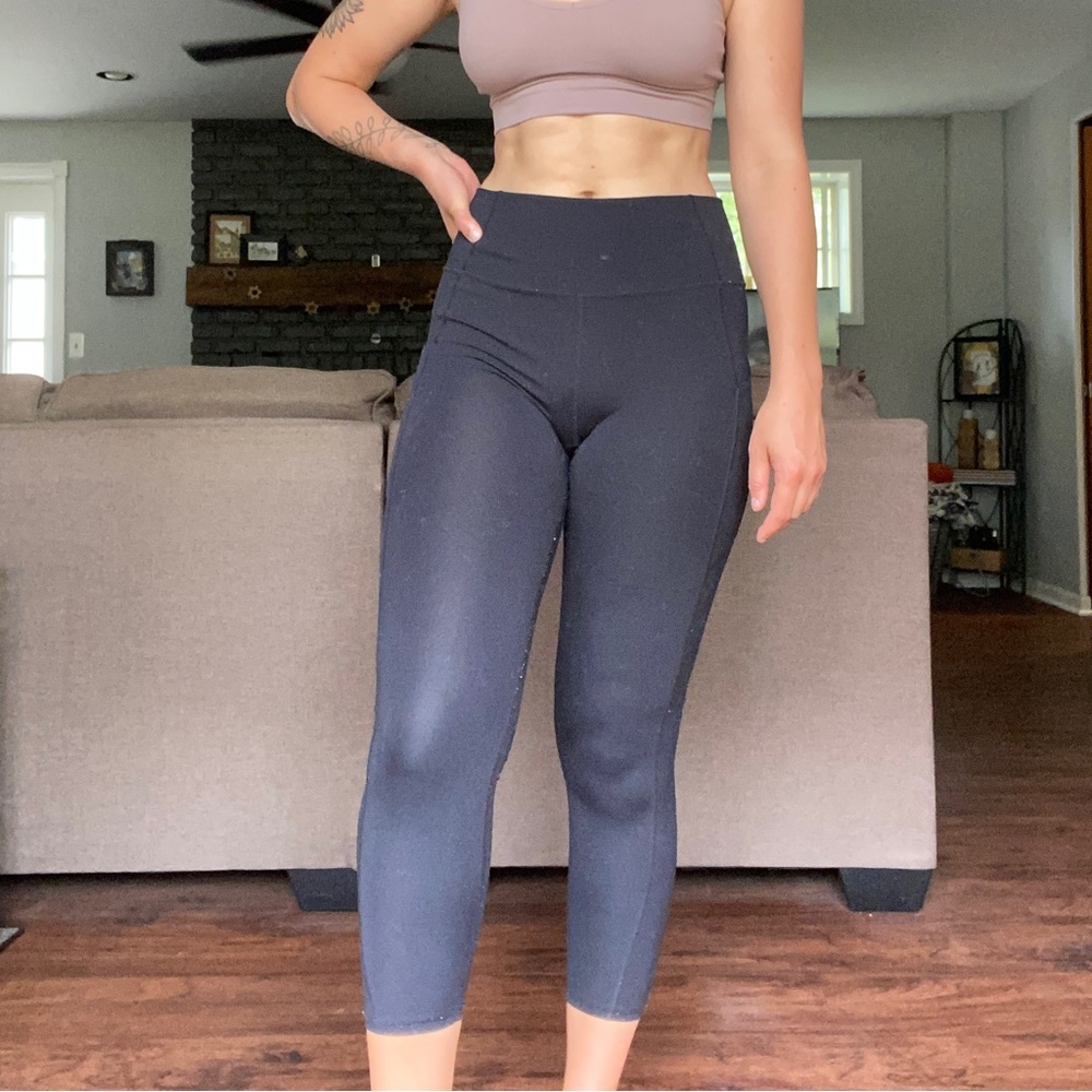 Fabletics PureLuxe Cropped Leggings